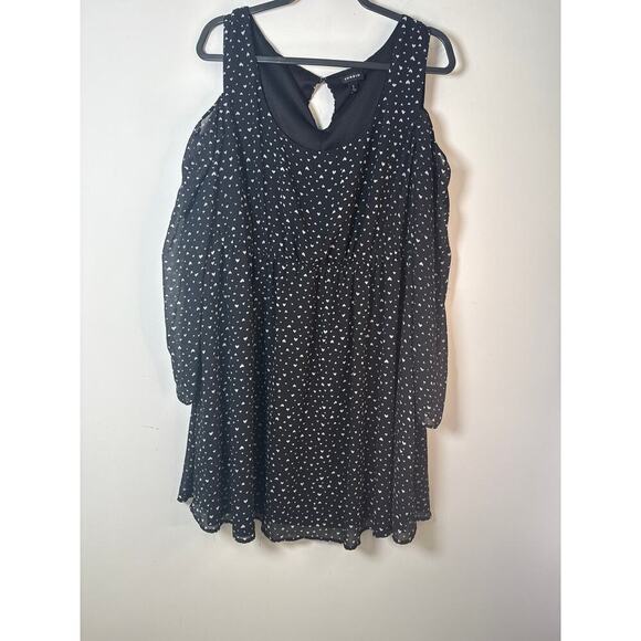 Torrid cold shoulder black heart skater dress plus size 2 (2X) - Picture 2 of 10